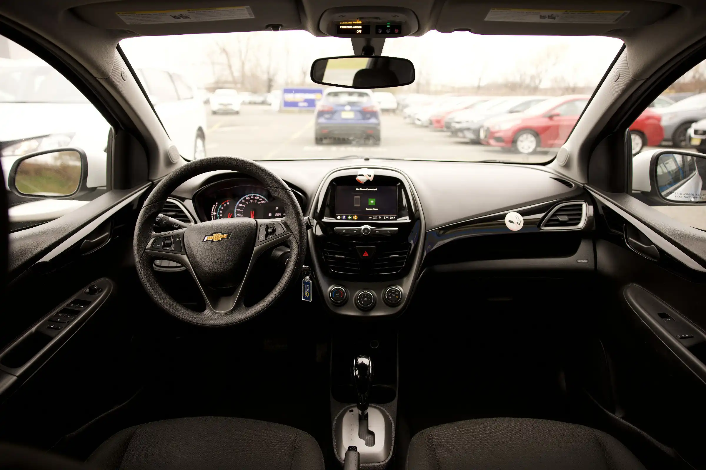 http://api.drivo.com/uploads/images/vehicles/ECAR_3.webp